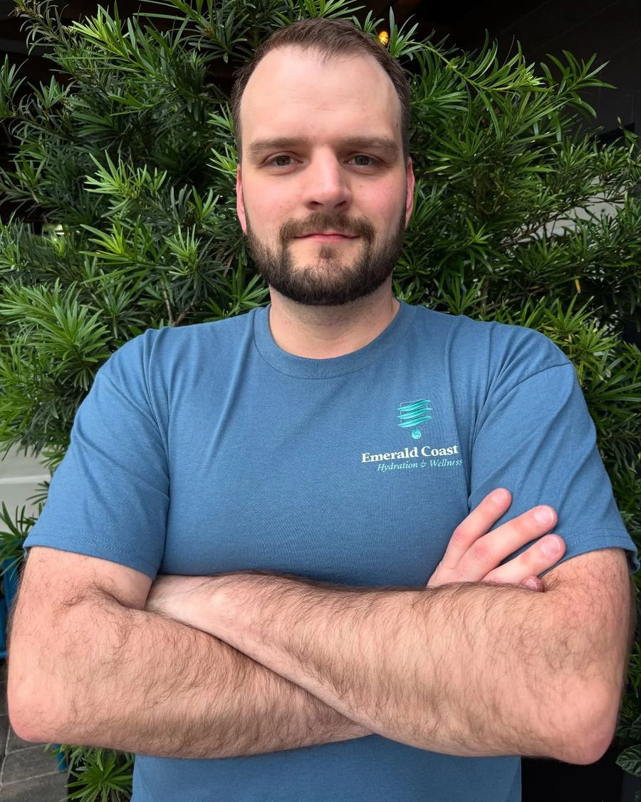 A member of the Emerald Coast nursing team